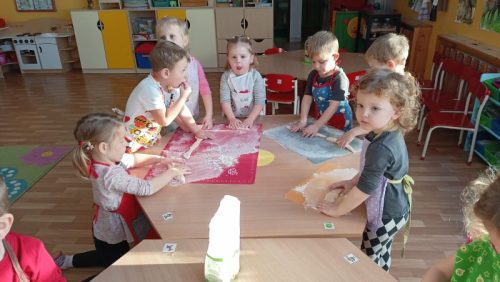 Pečení vánočky 2025